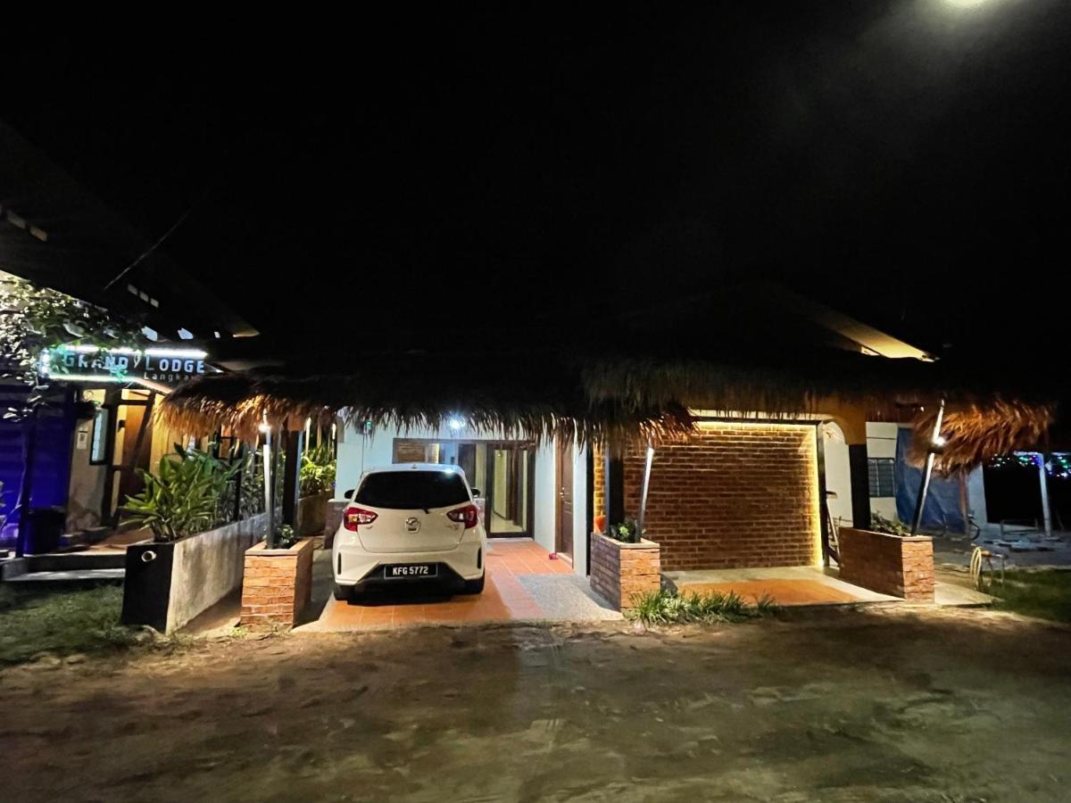Grand Lodge Langkawi Pantai Cenang  Eksteriør bilde