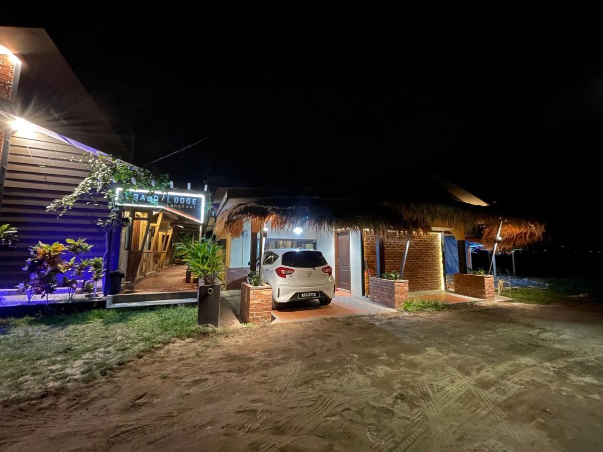 Grand Lodge Langkawi Pantai Cenang  Eksteriør bilde